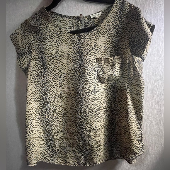 Animal blouse print size L . - Picture 3 of 3